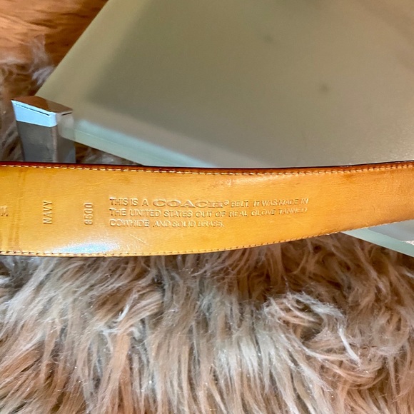 Coach Vintage Navy Leather Belt - Picture 5 of 7